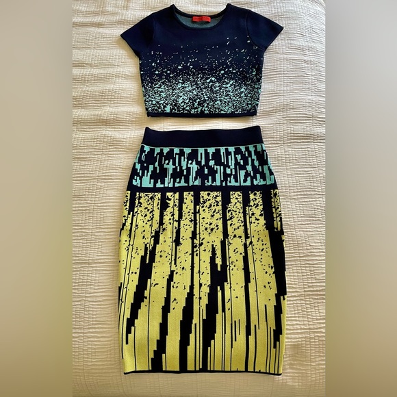 WOW couture Dresses & Skirts - Wow Couture Skirt/Top Set